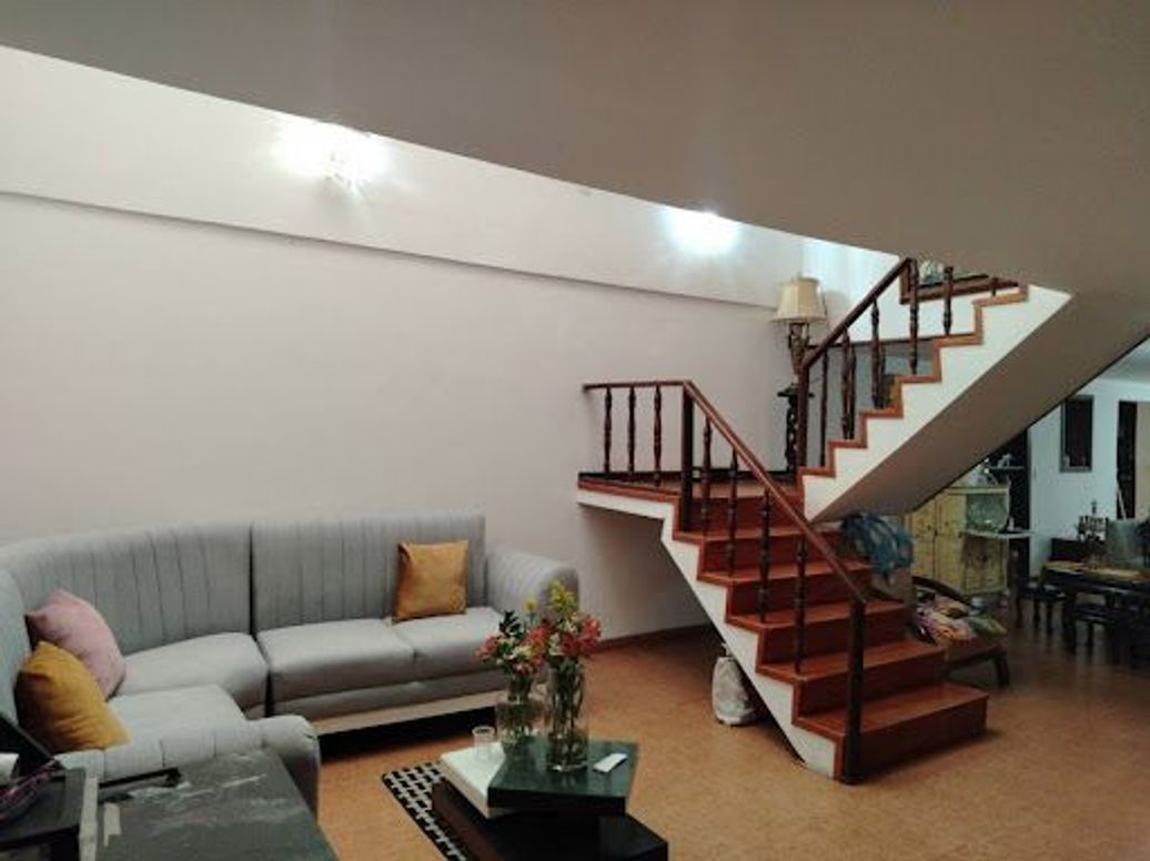 Casa de 4 alcobas en venta en Rincon Del Cedro, Bogotá, 218 m² · foto 2 de 15