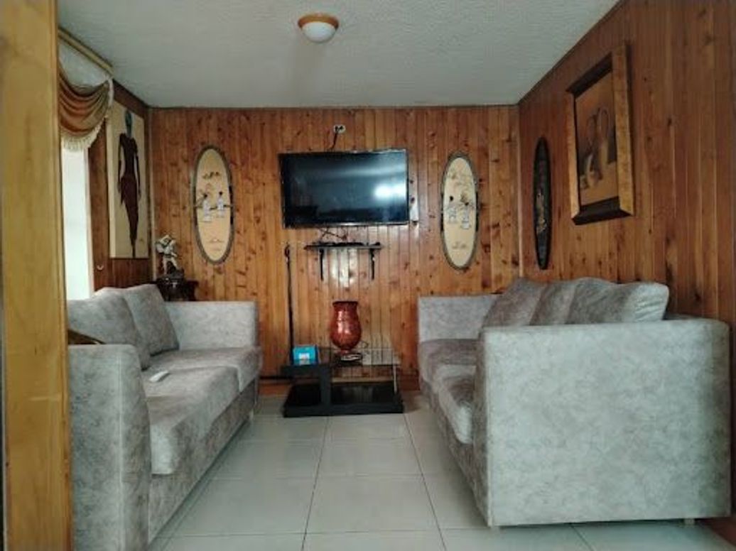 Casa de 4 alcobas en venta en Rincon Del Cedro, Bogotá, 218 m² · foto 5 de 15