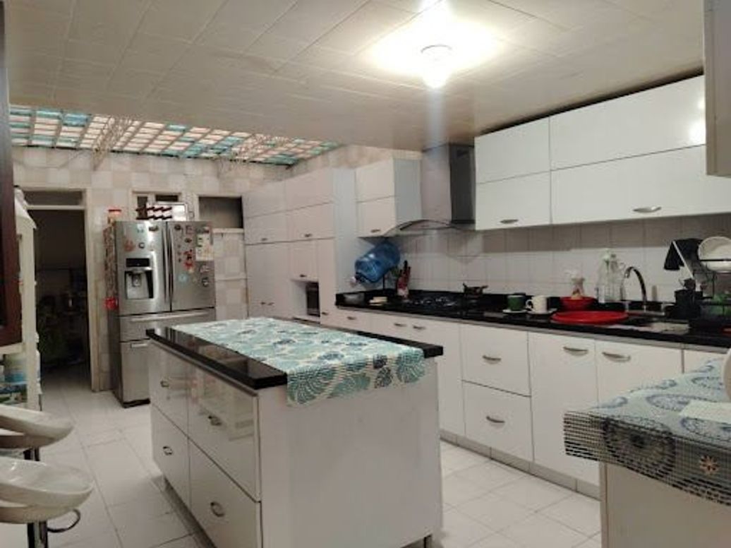 Casa de 4 alcobas en venta en Rincon Del Cedro, Bogotá, 218 m² · foto 8 de 15