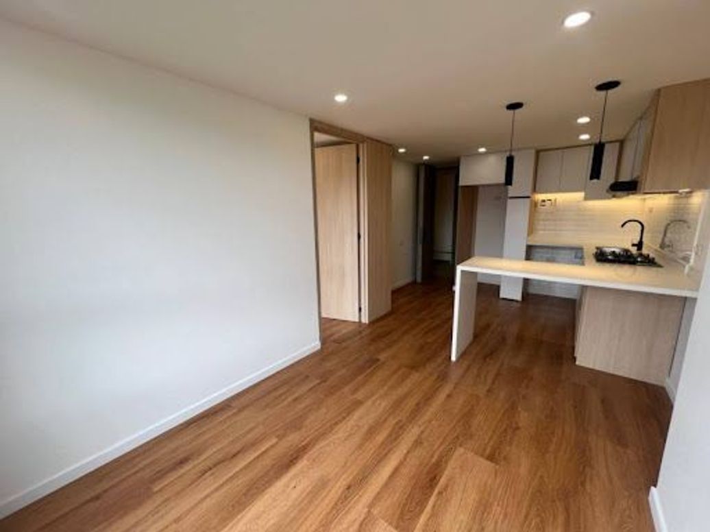 Apartaestudio en arriendo en Ciudad Salitre Suroriental, Bogotá, 35 m² · foto 5 de 8