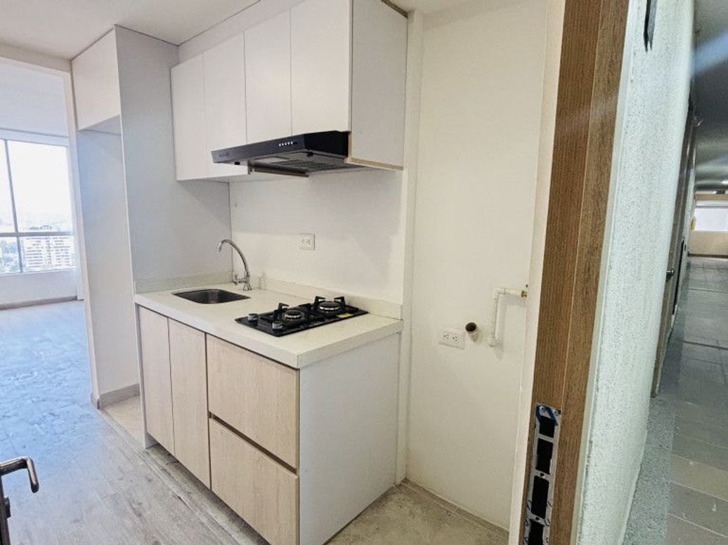 Apartaestudio en venta en Las Nieves, Bogotá, 26 m² · foto 2 de 17