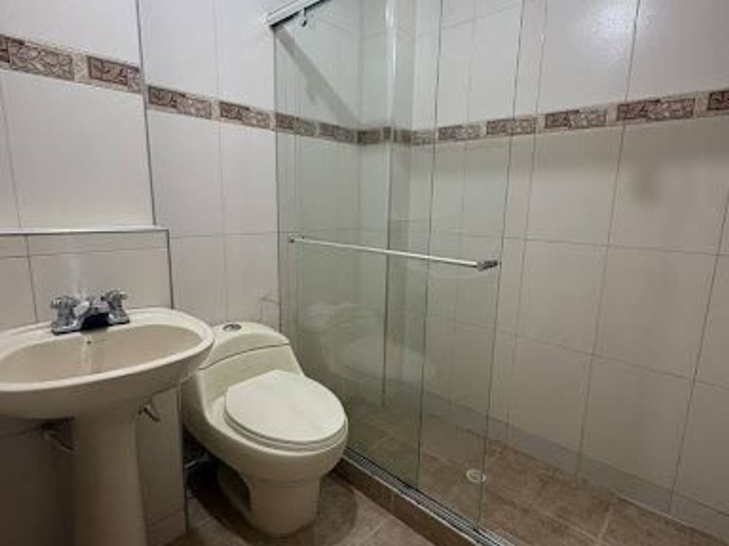 Apartamento de 3 alcobas en arriendo en José Joaquín Vargas, Bogotá, 67 m² · foto 19 de 20