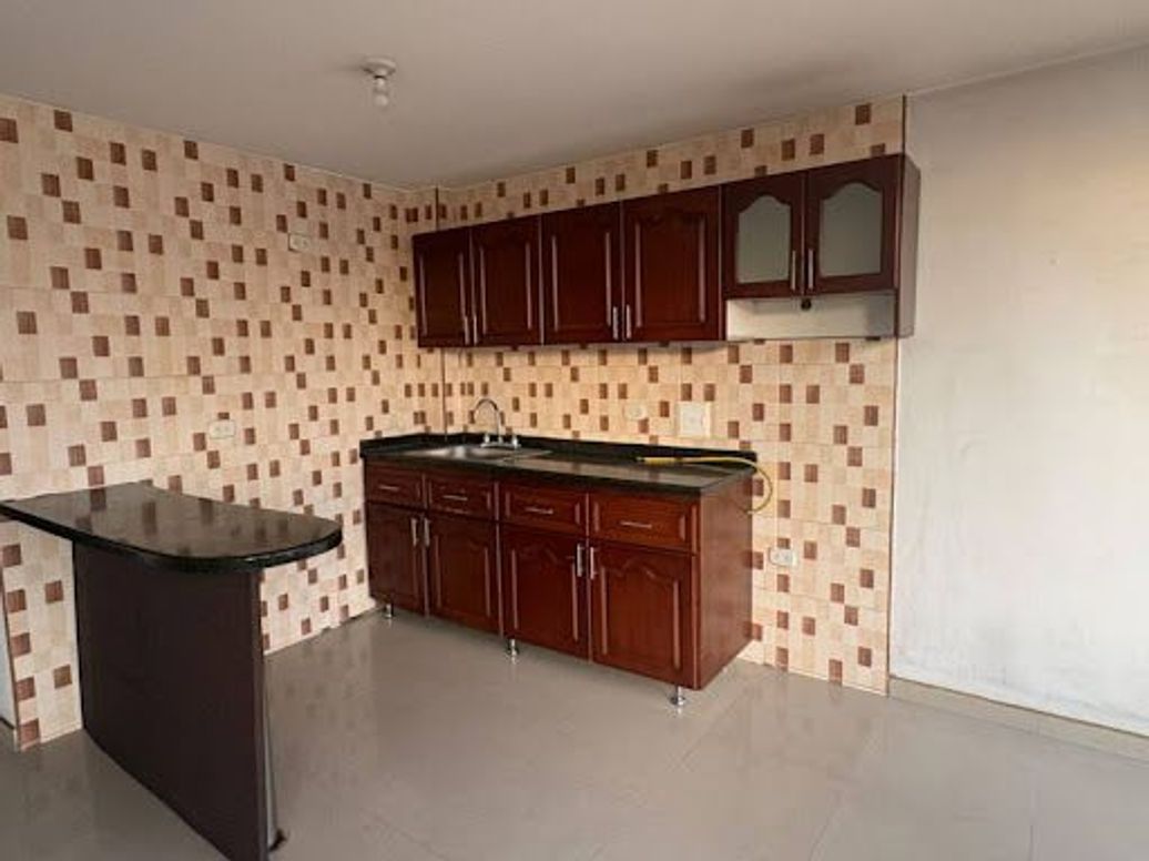 Apartamento de 3 alcobas en arriendo en José Joaquín Vargas, Bogotá, 67 m² · foto 2 de 20