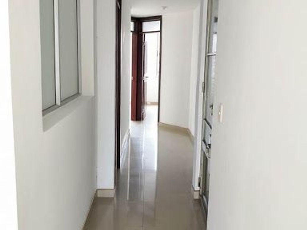 Apartamento de 3 alcobas en arriendo en José Joaquín Vargas, Bogotá, 67 m² · foto 8 de 20