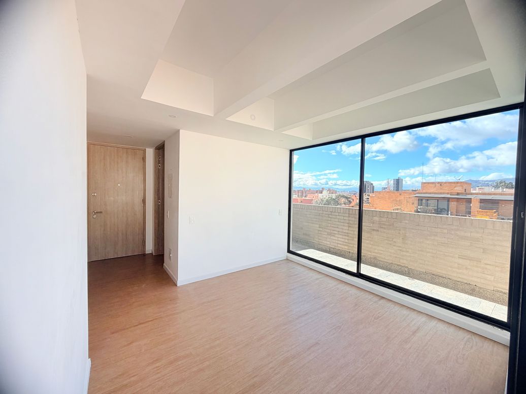 Apartamento de 1 alcoba en venta en Bella Suiza, Bogotá, 56 m² · foto 2 de 10