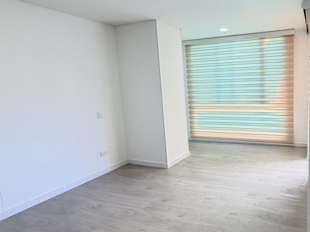 Apartamento de 3 alcobas en arriendo en San Jose De Usaquen, Bogotá, 108 m² · foto 6 de 19