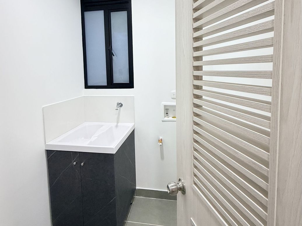 Apartamento de 3 alcobas en arriendo en San Jose De Usaquen, Bogotá, 108 m² · foto 8 de 19