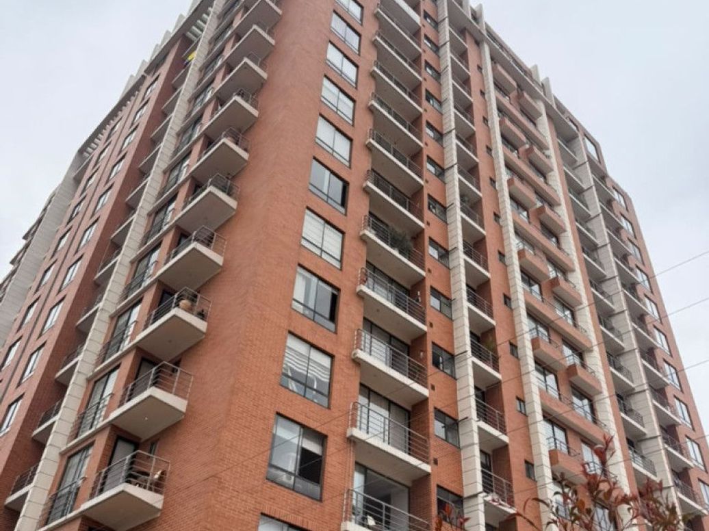 Apartamento de 3 alcobas en arriendo en Caobos Salazar, Bogotá, 100 m² · foto 19 de 20