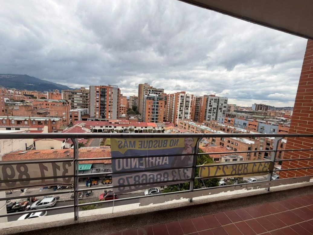 Apartamento de 3 alcobas en arriendo en Caobos Salazar, Bogotá, 100 m² · foto 12 de 20