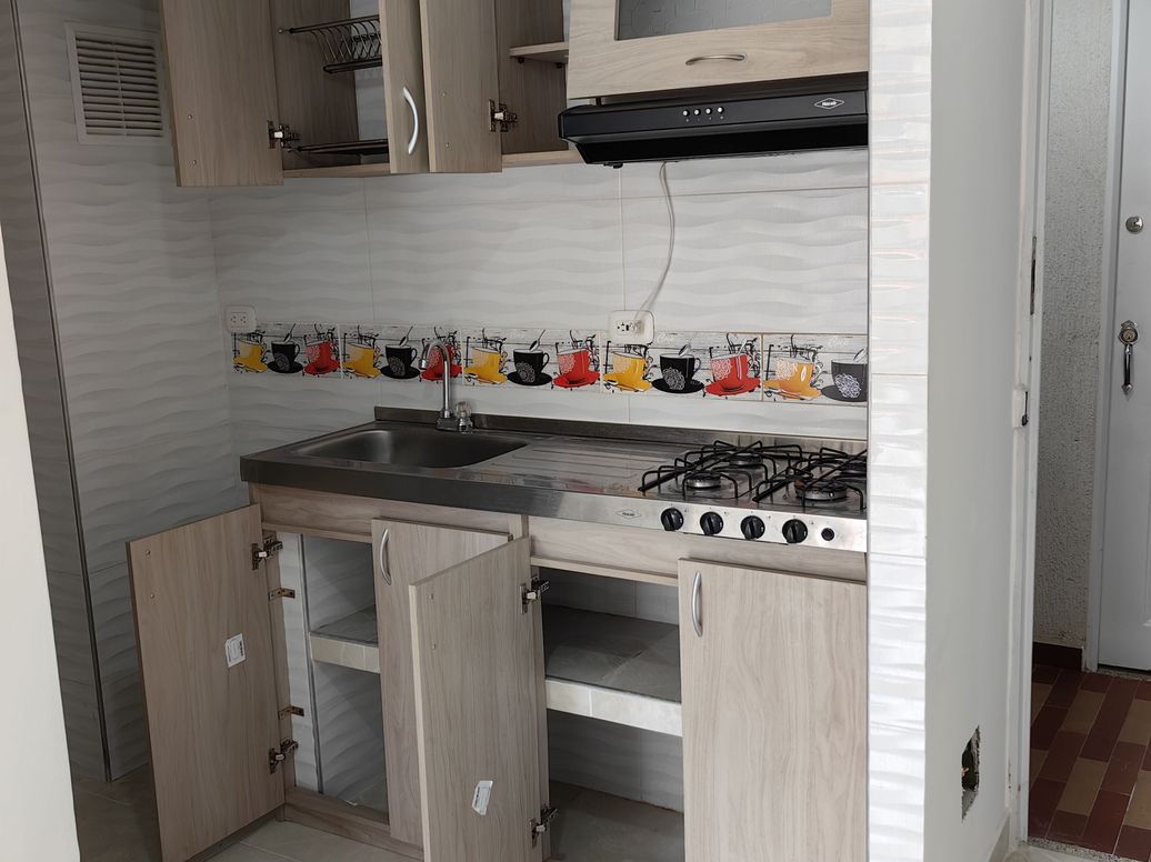Apartamento de 2 alcobas en venta en Centenario, Bogotá, 43 m² · foto 12 de 14