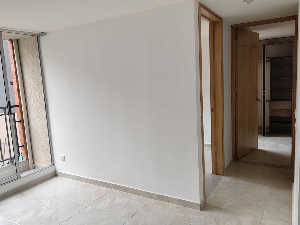 Apartamento de 2 alcobas en venta en Centenario, Bogotá, 43 m² · foto 5 de 14