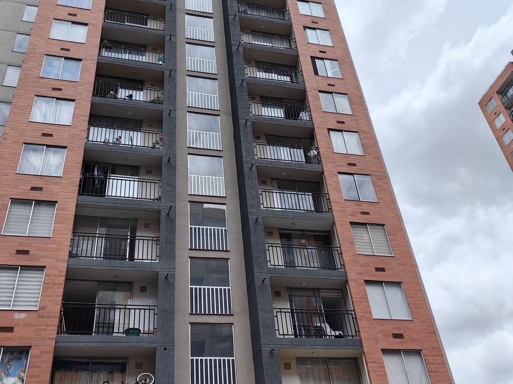 Apartamento de 2 alcobas en venta en Centenario, Bogotá, 43 m² · foto 11 de 14