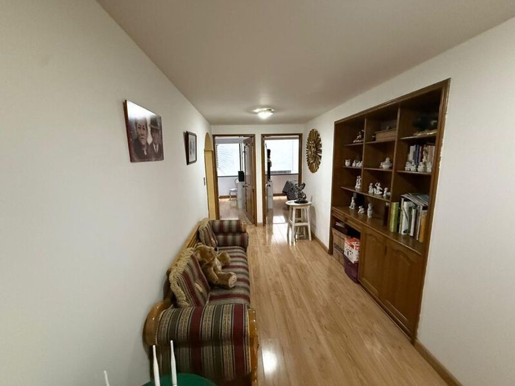 Apartamento de 4 alcobas en venta en Club De Los Lagartos, Bogotá, 154 m² · foto 8 de 14