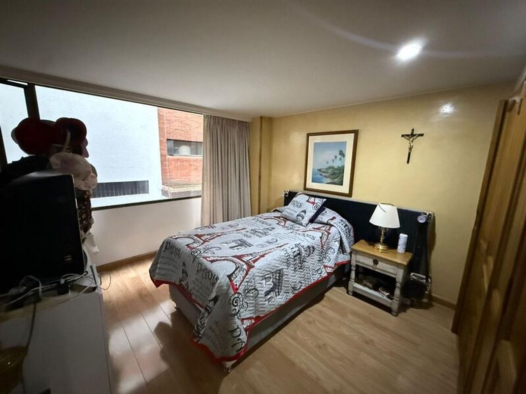 Apartamento de 4 alcobas en venta en Club De Los Lagartos, Bogotá, 154 m² · foto 13 de 14