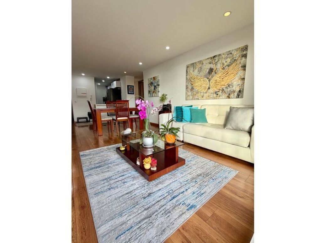 Apartamento de 3 alcobas en venta en Caobos Salazar, Bogotá, 106 m² · foto 7 de 20