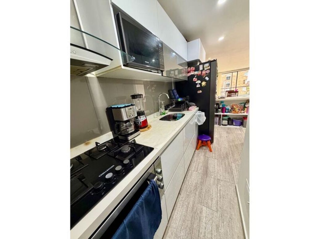 Apartamento de 3 alcobas en venta en Caobos Salazar, Bogotá, 106 m² · foto 4 de 20
