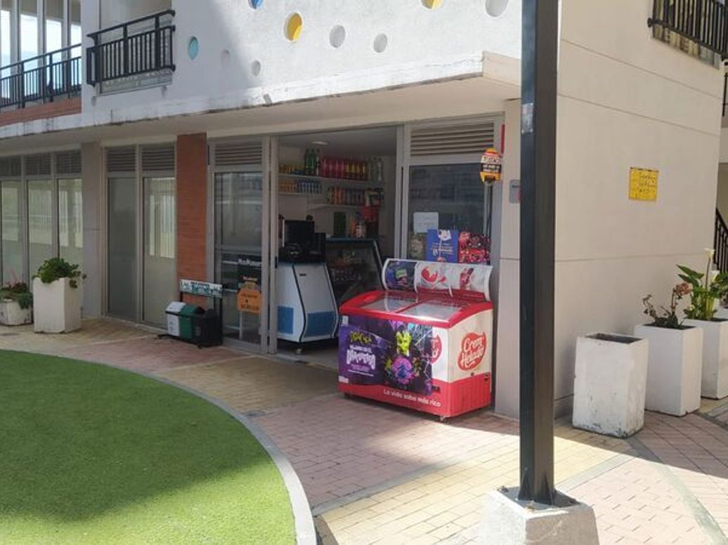 Apartamento de 3 alcobas en venta en Cr Portales Del Norte Et. Iii, Bogotá, 74 m² · foto 14 de 20