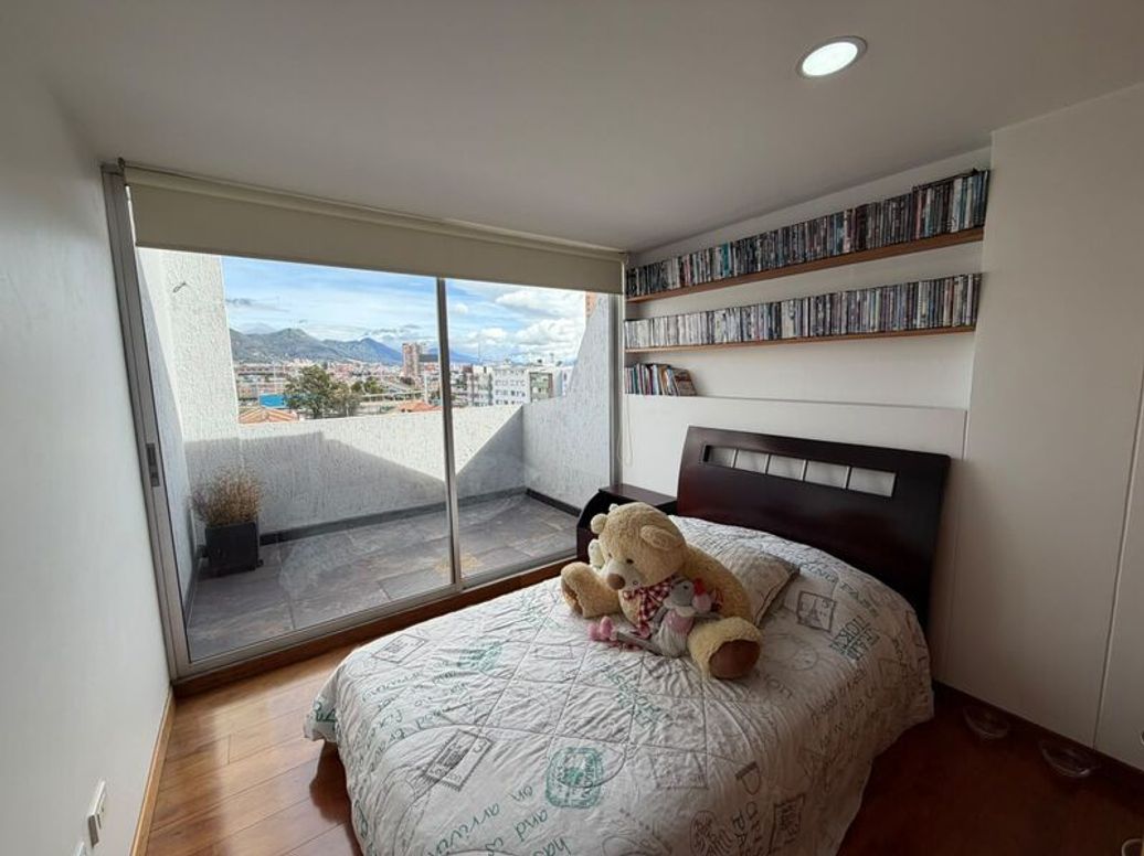 Apartamento de 3 alcobas en venta en Puente Largo, Bogotá, 99 m² · foto 4 de 12