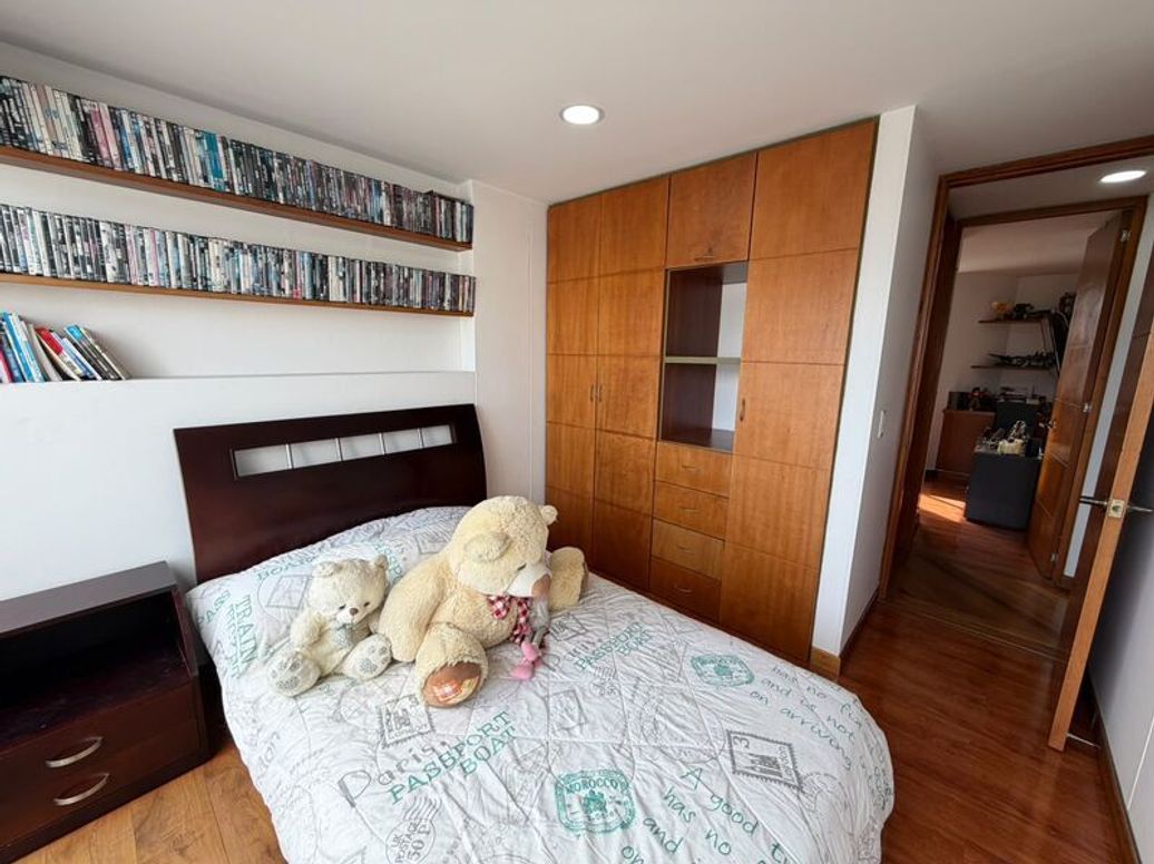Apartamento de 3 alcobas en venta en Puente Largo, Bogotá, 99 m² · foto 6 de 12