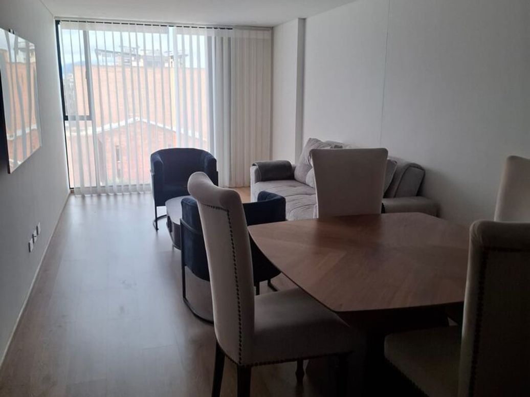 Apartamento de 2 alcobas en venta en Los Cedritos, Bogotá, 97 m² · foto 2 de 20