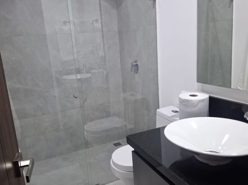 Apartamento de 2 alcobas en venta en Los Cedritos, Bogotá, 97 m² · foto 15 de 20