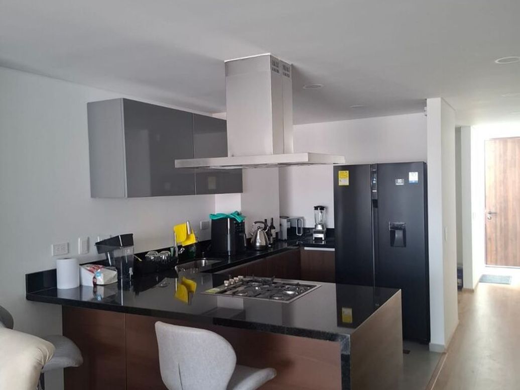 Apartamento de 2 alcobas en venta en Los Cedritos, Bogotá, 97 m² · foto 10 de 20