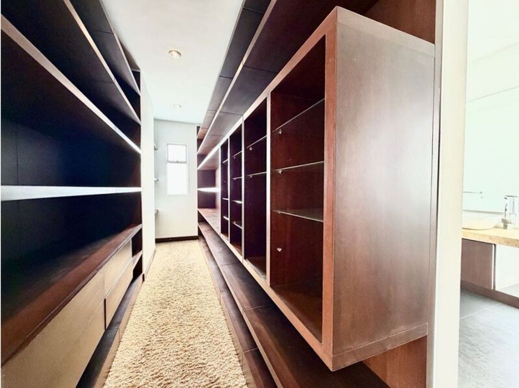 Casa de 3 alcobas en venta en Niza Suba, Bogotá, 338 m² · foto 16 de 20