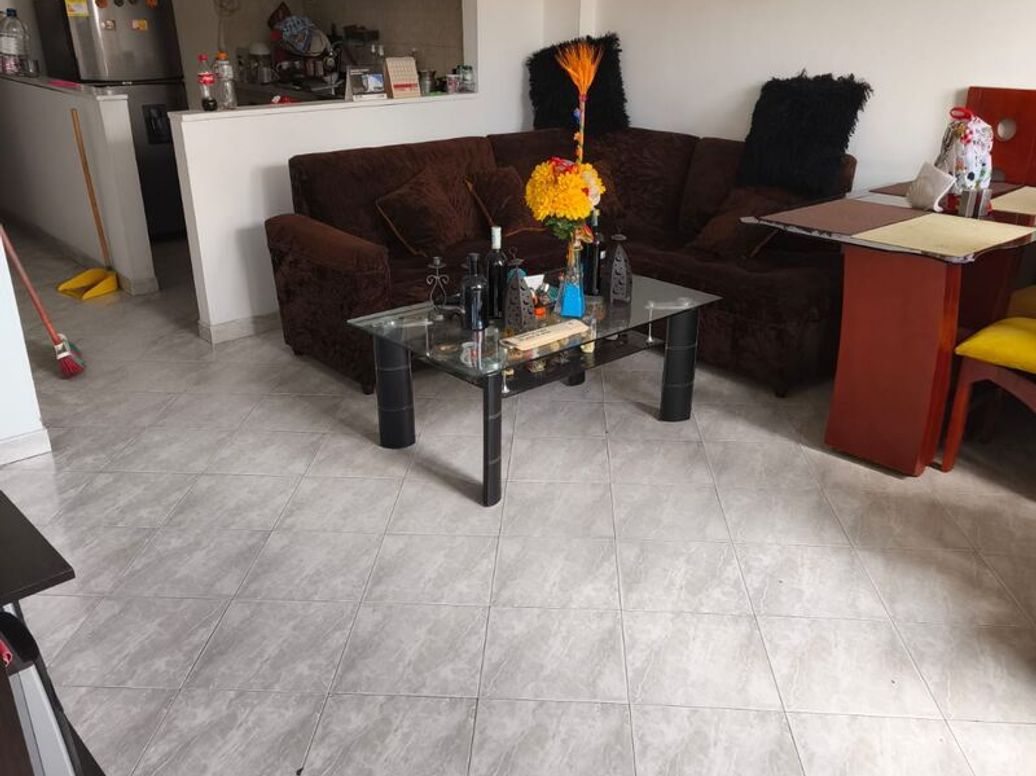 Casa de 5 alcobas en venta en Toscana, Bogotá, 135 m² · foto 4 de 5
