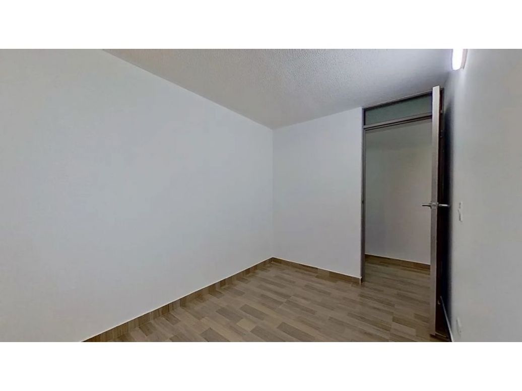 Apartamento de 2 alcobas en venta en Engativá, Bogotá, 41 m² · foto 9 de 10