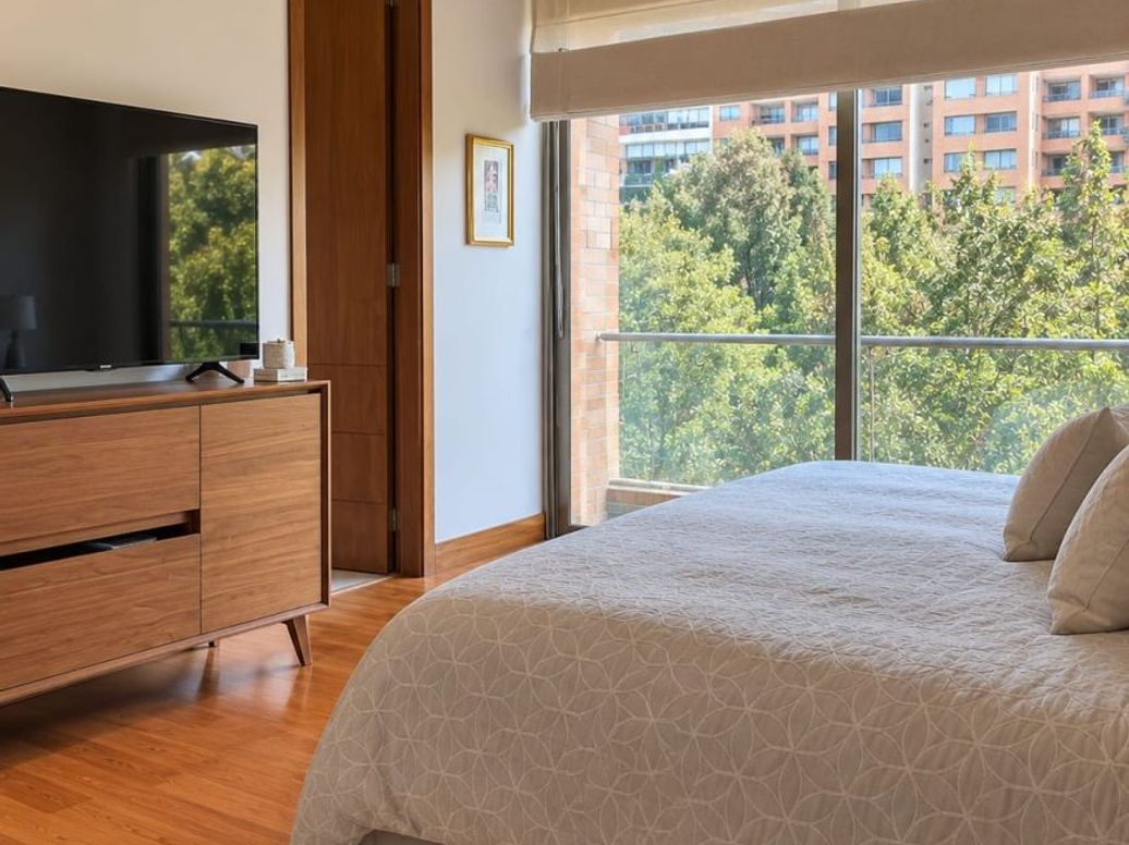 Apartamento de 4 alcobas en arriendo en Santa Barbara Alta, Bogotá, 307 m² · foto 15 de 20