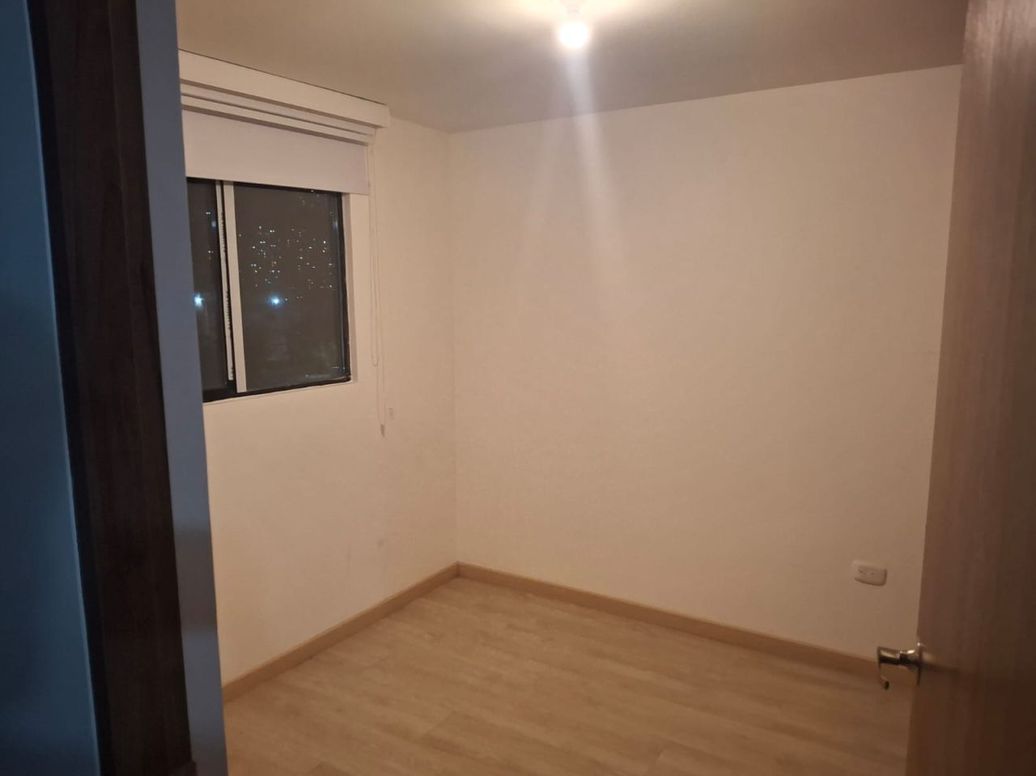 Apartamento de 2 alcobas en arriendo en San Jose De Usaquen, Bogotá, 40 m² · foto 12 de 19