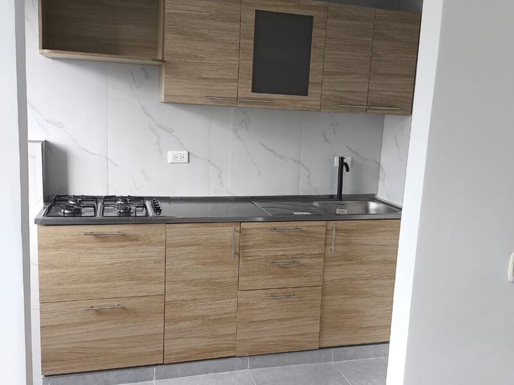 Apartamento de 3 alcobas en venta en La Libertad, Bogotá, 43 m² · foto 7 de 12