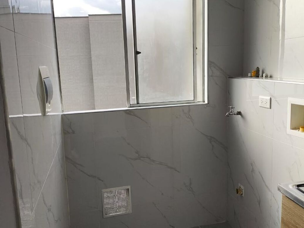 Apartamento de 3 alcobas en venta en La Libertad, Bogotá, 43 m² · foto 8 de 12