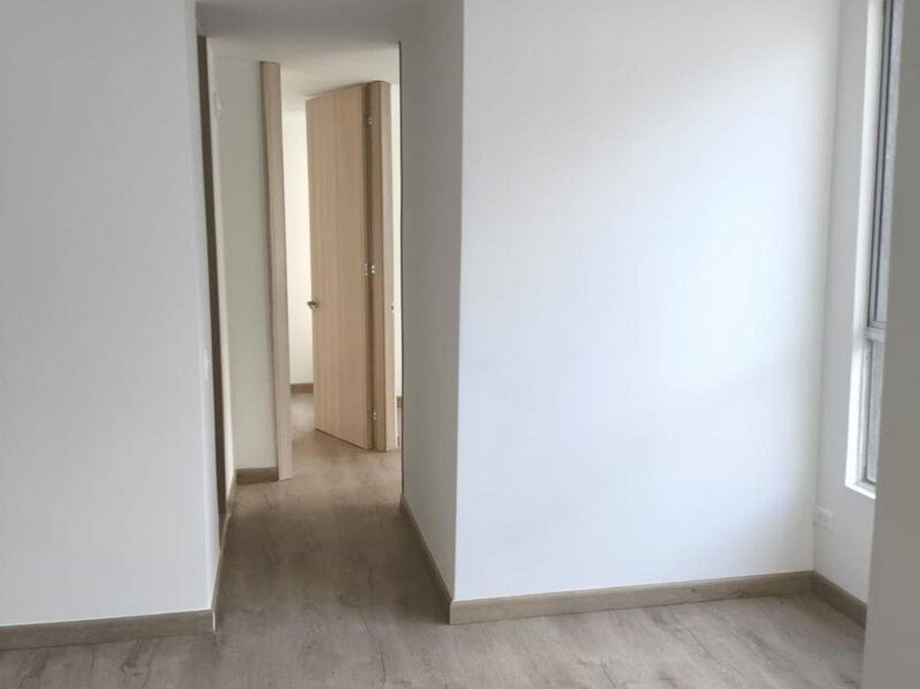 Apartamento de 3 alcobas en venta en La Libertad, Bogotá, 43 m² · foto 9 de 12