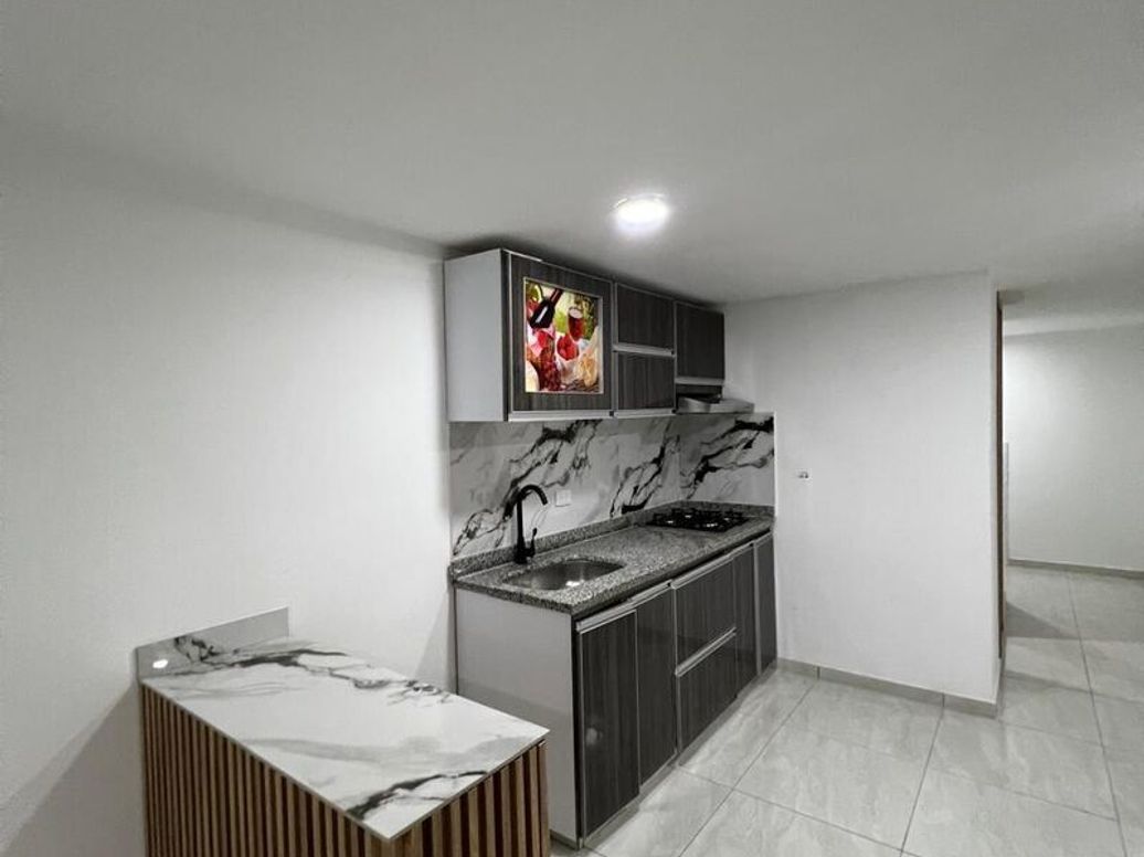 Casa de 6 alcobas en venta en Bosa, Bogotá, 144 m² · foto 5 de 5