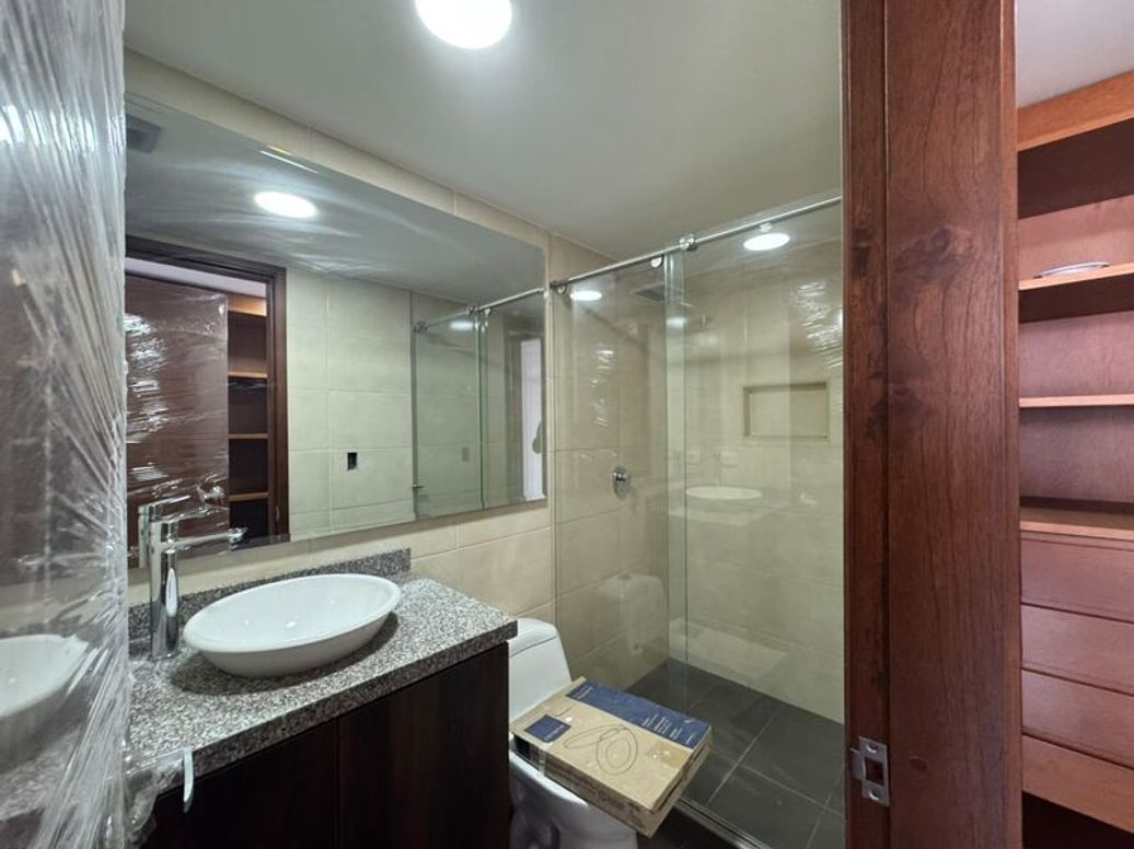 Apartamento de 3 alcobas en venta en Cedro Salazar, Bogotá, 100 m² · foto 18 de 20