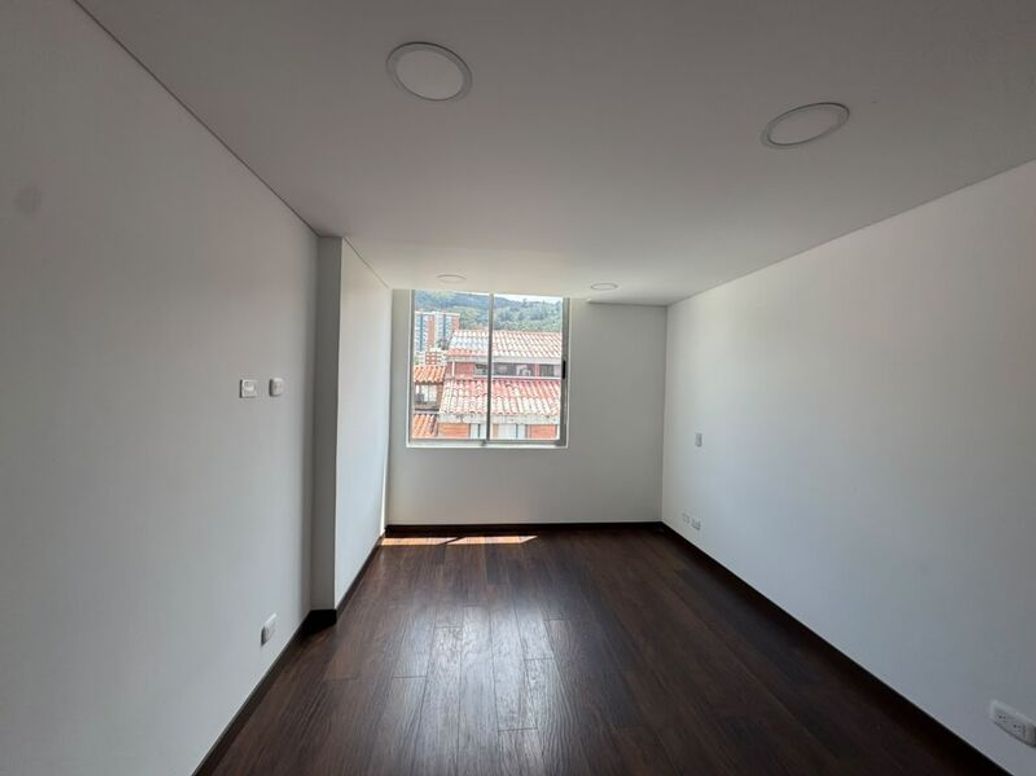 Apartamento de 3 alcobas en venta en Cedro Salazar, Bogotá, 100 m² · foto 17 de 20