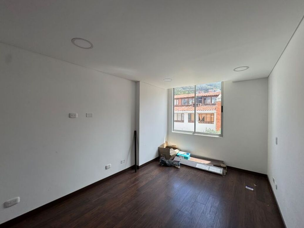 Apartamento de 3 alcobas en venta en Cedro Salazar, Bogotá, 100 m² · foto 7 de 20