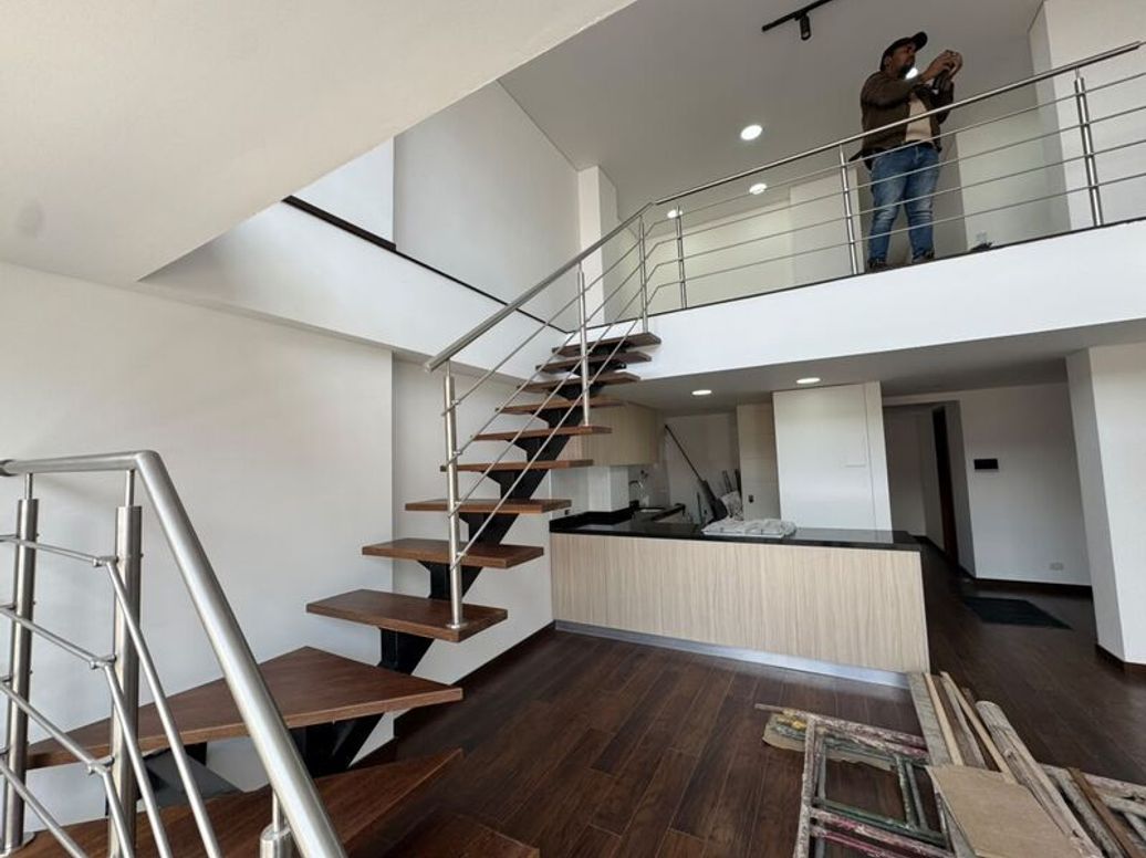 Apartamento de 3 alcobas en venta en Cedro Salazar, Bogotá, 100 m² · foto 4 de 20