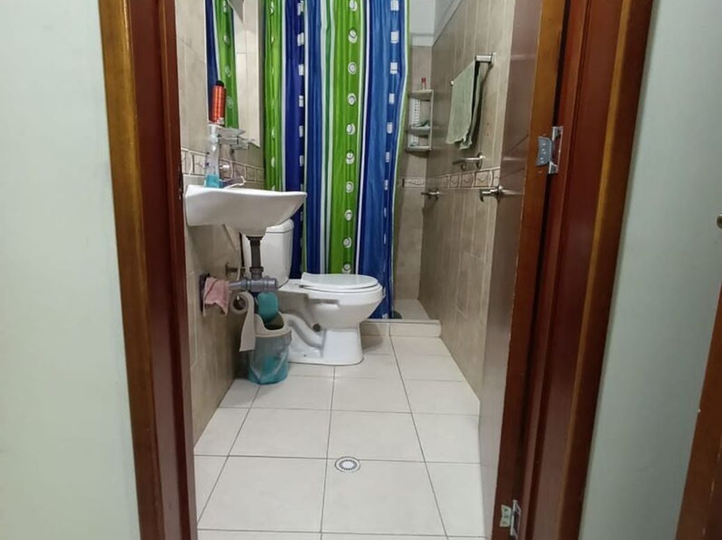 Casa de 9 alcobas en venta en Gustavo Restrepo, Bogotá, 150 m² · foto 3 de 20
