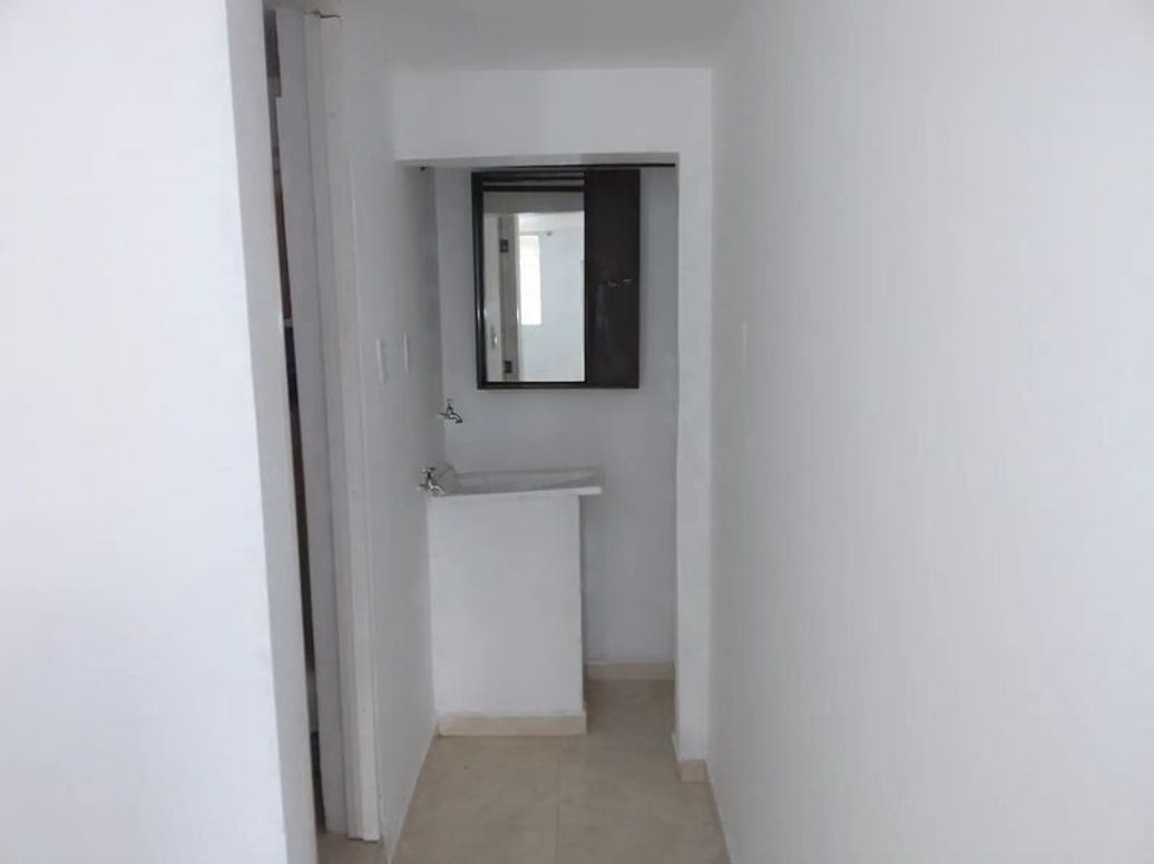 Casa de 8 alcobas en venta en Molinos Del Viento, Bogotá, 256 m² · foto 5 de 17