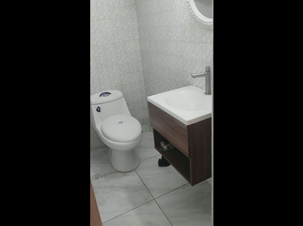 Casa de 4 alcobas en venta en Santa Ana, Bogotá, 180 m² · foto 3 de 8