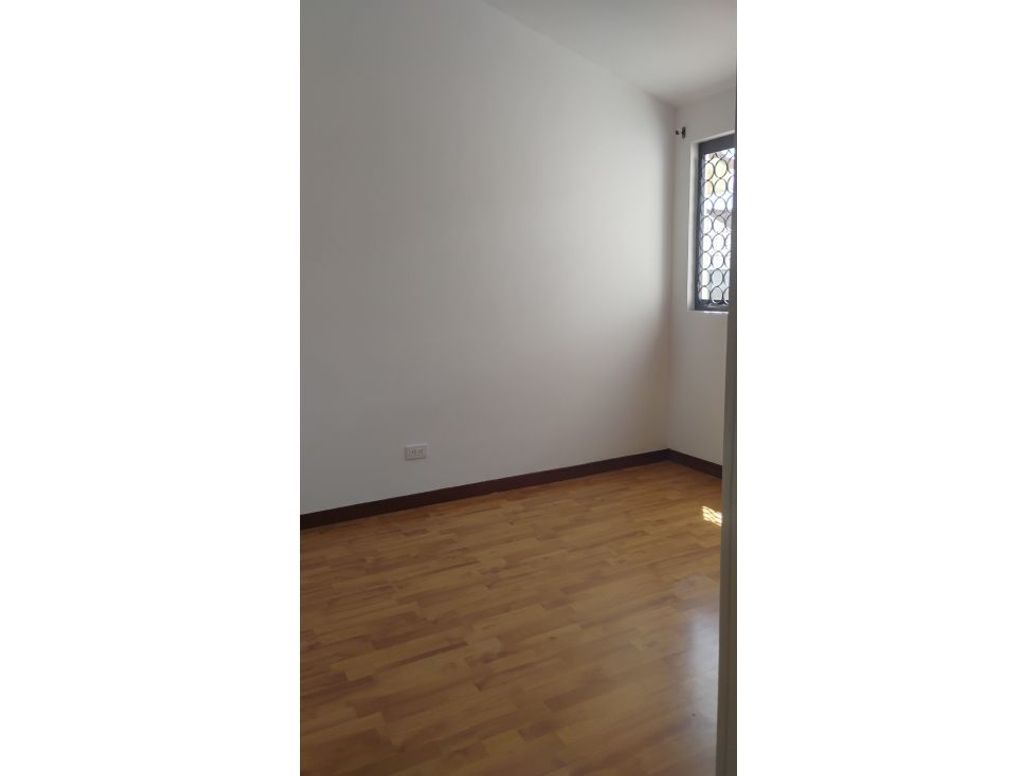 Casa de 4 alcobas en venta en Santa Ana, Bogotá, 180 m² · foto 5 de 8