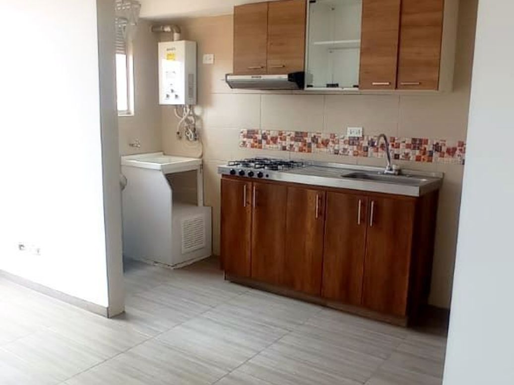 Apartamento de 3 alcobas en arriendo en Puente Grande, Bogotá, 42 m² · foto 2 de 13