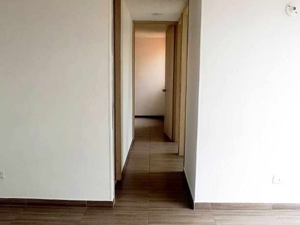 Apartamento de 3 alcobas en arriendo en Puente Grande, Bogotá, 42 m² · foto 5 de 13