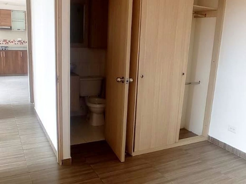 Apartamento de 3 alcobas en arriendo en Puente Grande, Bogotá, 42 m² · foto 7 de 13