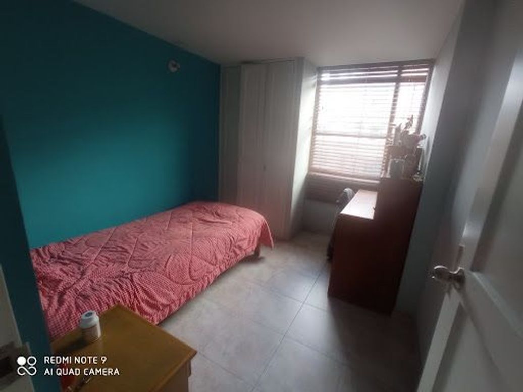 Apartamento de 3 alcobas en venta en Quinta Paredes, Bogotá, 72 m² · foto 12 de 20
