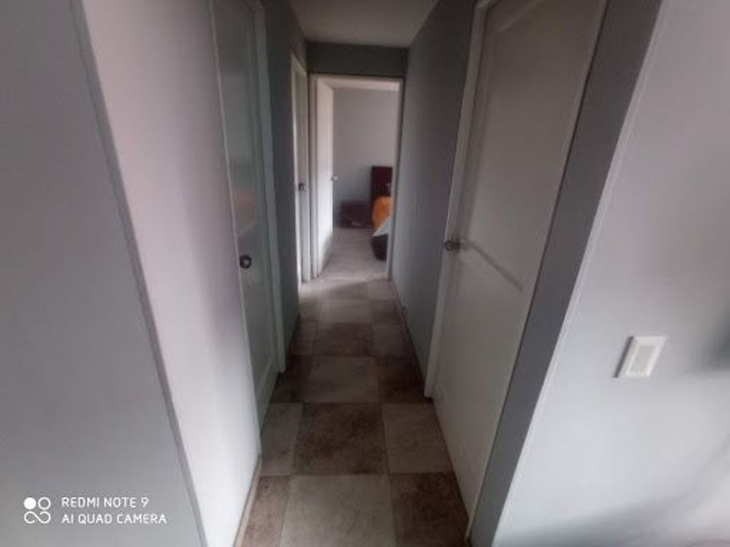Apartamento de 3 alcobas en venta en Quinta Paredes, Bogotá, 72 m² · foto 10 de 20