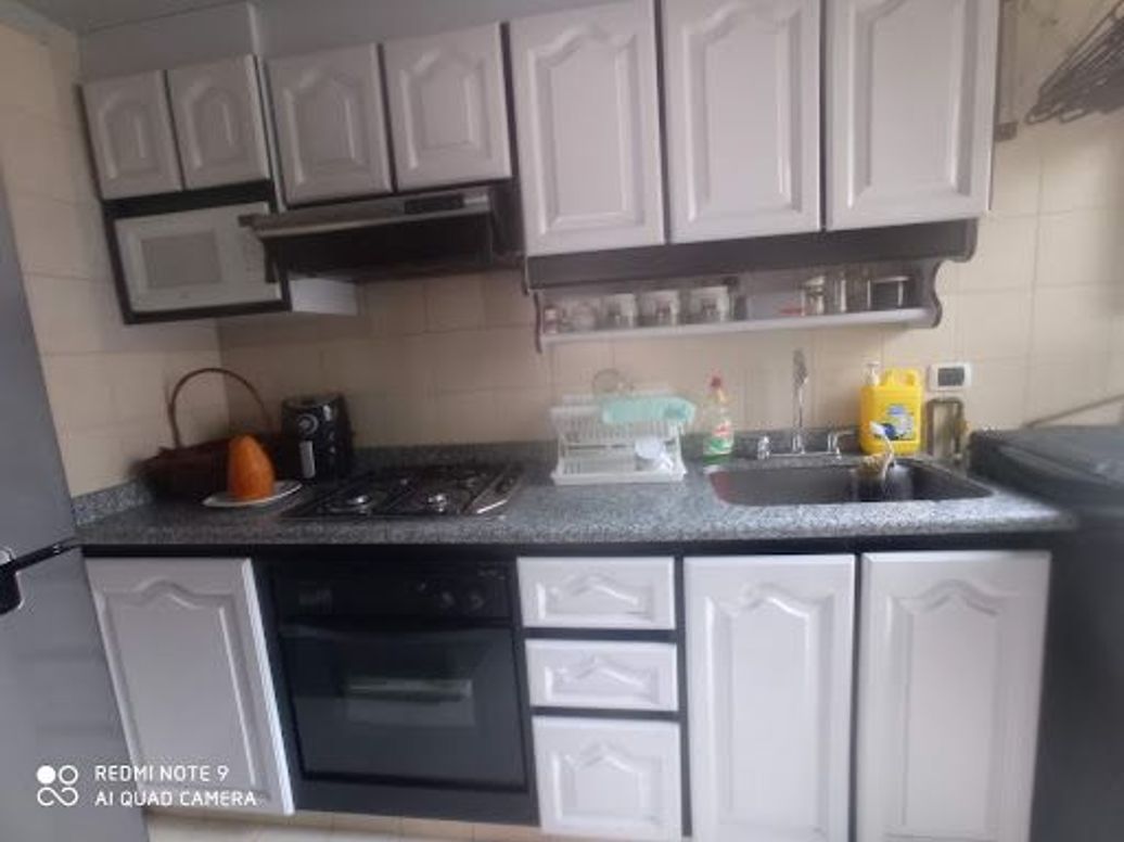 Apartamento de 3 alcobas en venta en Quinta Paredes, Bogotá, 72 m² · foto 8 de 20