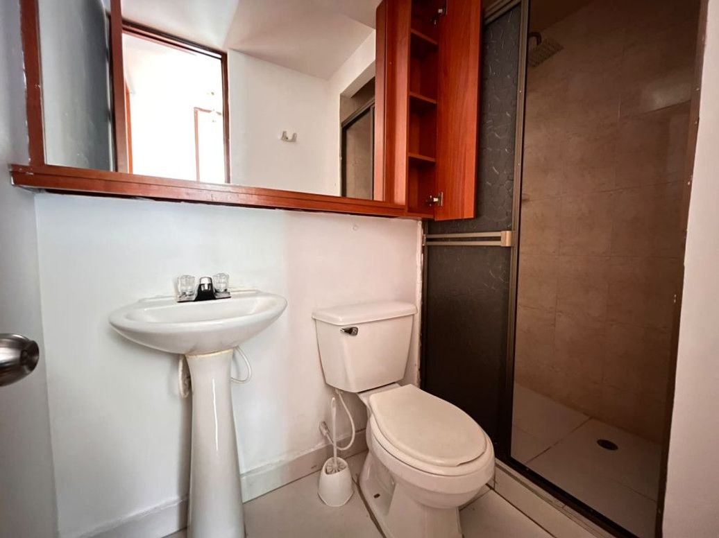 Apartamento de 2 alcobas en arriendo en Modelia Occidental, Bogotá, 68 m² · foto 15 de 16